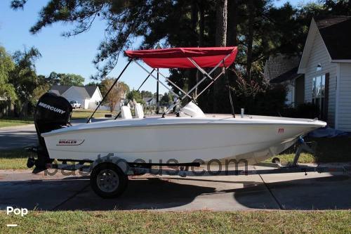 Boston Whaler 150 Super Sport Spesifikasjoner og anmeldelser